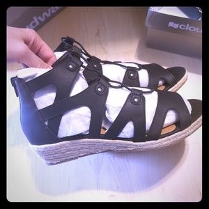 Lana Black cloudwalkers sandals wide